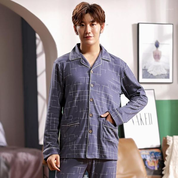 men's sleepwear lapel pajamas, pure cotton, men's casual plaid autumn and winter long-sleeved micro-business style1, Black;brown
men's sleepwear lapel pajamas, pure cotton, men's casual plaid autumn and winter long-sleeved micro-business style1, Black;brown