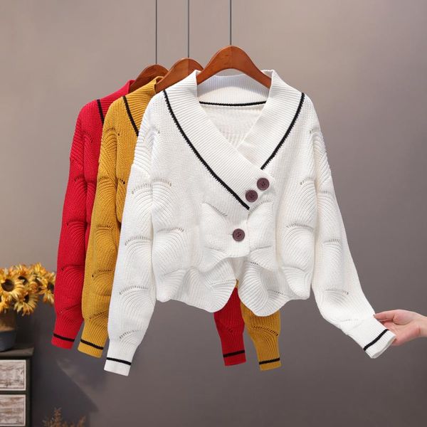 coat women's autumn winter loose short knitted cardigan 2021 new korean v-neck hook flower hollowed out thick, White
coat women's autumn winter loose short knitted cardigan 2021 new korean v-neck hook flower hollowed out thick, White