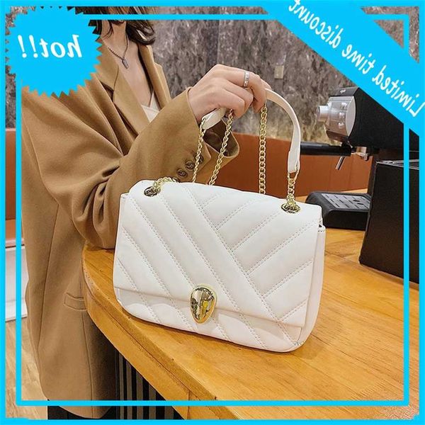 luxury chains pu leather crossbody for 2021 lady shoulder bag brand design handbags messenger bags women
luxury chains pu leather crossbody for 2021 lady shoulder bag brand design handbags messenger bags women