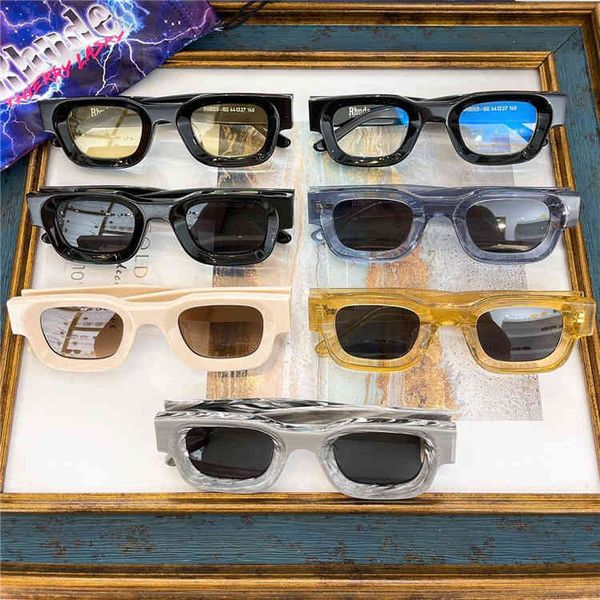 2022 factory wholesale fashion sunglasses star made of the same plate, White;black
2022 factory wholesale fashion sunglasses star made of the same plate, White;black