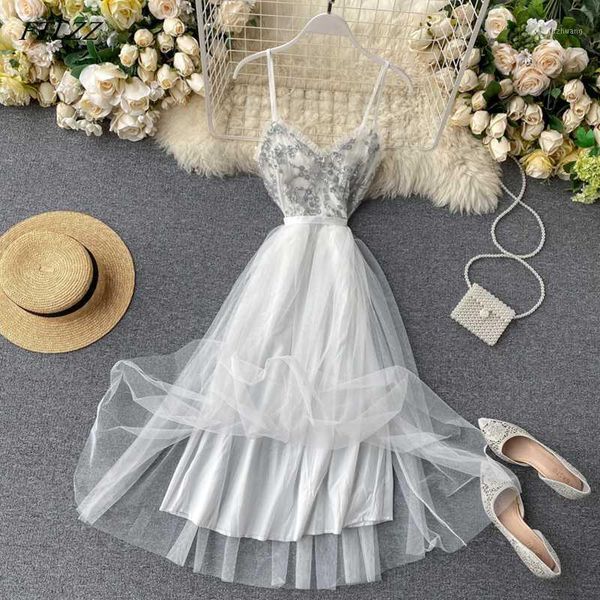 ftlzz new women tulle slim dress summer high waist mesh dress sequined spaghetti strap sweet female fairy party dresses1, Black;gray
ftlzz new women tulle slim dress summer high waist mesh dress sequined spaghetti strap sweet female fairy party dresses1, Black;gray