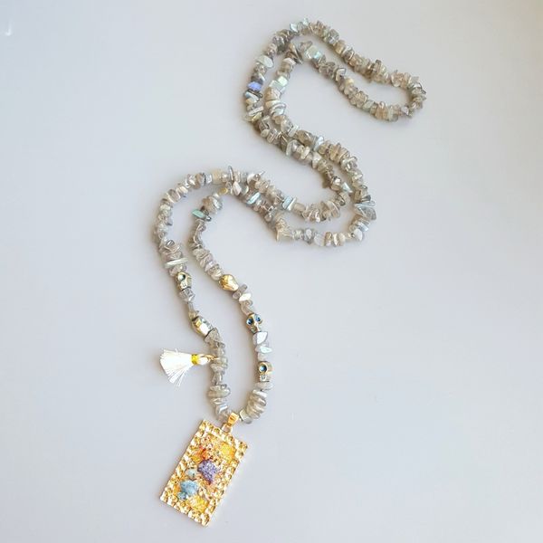 lii ji high luster irregular labradorite hematite gold plated crystal pendant necklace 32inch/80cm q0531, Silver
lii ji high luster irregular labradorite hematite gold plated crystal pendant necklace 32inch/80cm q0531, Silver