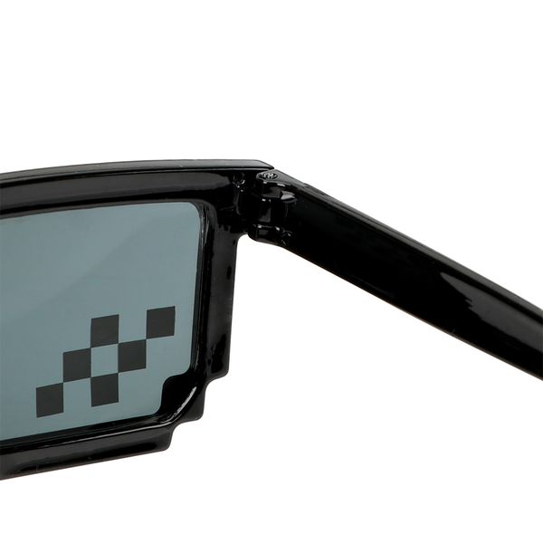new3 / 6 битых uv400 vintage очки thug life солнцезащитных очки pixelated мужчины женщина марка партия оправа мозаика унисекс игрушка подаро
new3 / 6 битых uv400 vintage очки thug life солнцезащитных очки pixelated мужчины женщина марка партия оправа мозаика унисекс игрушка подаро