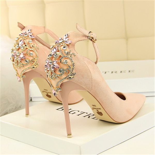 2021 new pumps brace bling crystal wedding gowns women high-quality heels ladies party shoes 4k0b, Black
2021 new pumps brace bling crystal wedding gowns women high-quality heels ladies party shoes 4k0b, Black
