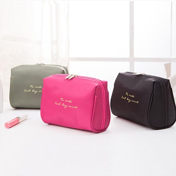 new large capacity women makeup bag travel cosmetic bag female storage toiletry kit case make up necessaries organizer
new large capacity women makeup bag travel cosmetic bag female storage toiletry kit case make up necessaries organizer