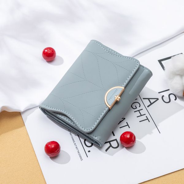 2020 new women's short wallet japan and south korea xiaoqingxin 30% discount small wallet student female zero wallet, Red;black
2020 new women's short wallet japan and south korea xiaoqingxin 30% discount small wallet student female zero wallet, Red;black