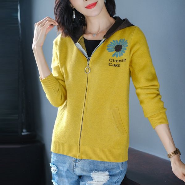 korean version of chrysanthemum zipper short hooded cardigan knit 2020 autumn small knitted shirt coat coat coatsweater outerwear women', White;black
korean version of chrysanthemum zipper short hooded cardigan knit 2020 autumn small knitted shirt coat coat coatsweater outerwear women', White;black
