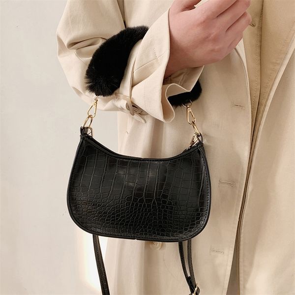 autumn plush handle shoulder messenger bag tote fashion women pu leather alligtaor solid purse portable travel street handbags
autumn plush handle shoulder messenger bag tote fashion women pu leather alligtaor solid purse portable travel street handbags