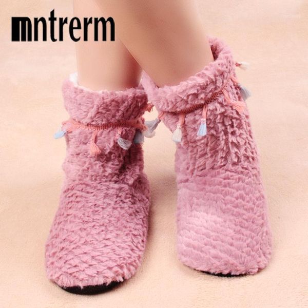 mntrerm 2020 winter women home slippers with faux fur fashion warm shoes woman slip on flats female slides colorful plus size 411, Black
mntrerm 2020 winter women home slippers with faux fur fashion warm shoes woman slip on flats female slides colorful plus size 411, Black