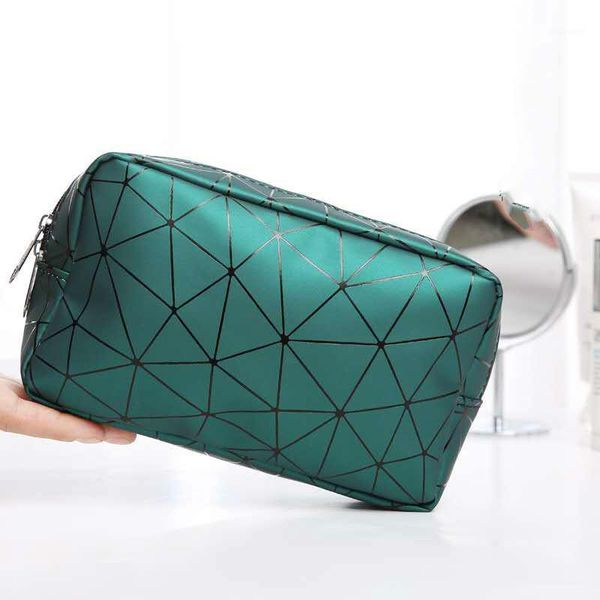 new makeup bag small portable female travel large capacity wash gargle bag storage waterproof lady storage1 
new makeup bag small portable female travel large capacity wash gargle bag storage waterproof lady storage1