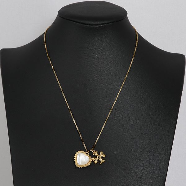 2020large jewelry simple love mother-of-pearl pendant with natural miniature necklace, Silver
2020large jewelry simple love mother-of-pearl pendant with natural miniature necklace, Silver