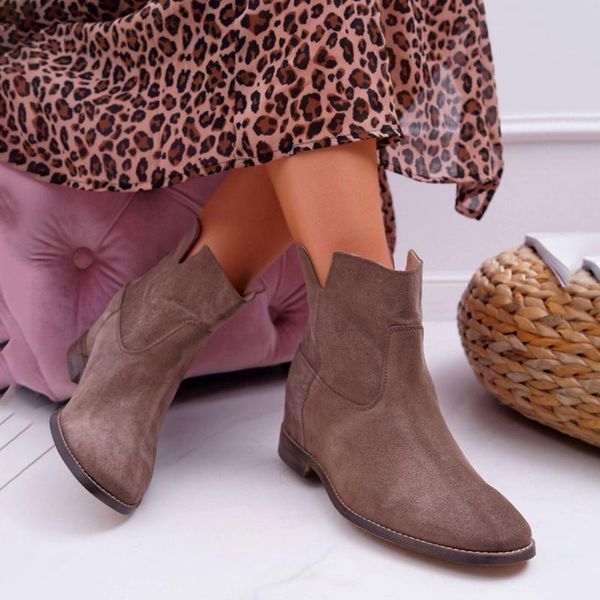 2020 женщины замши faux boots моды низкой пятки лодыжки ботинки женщин короткие сапоги квадратные каблуки повседневный плюс размер 43 botas, Black
2020 женщины замши faux boots моды низкой пятки лодыжки ботинки женщин короткие сапоги квадратные каблуки повседневный плюс размер 43 botas, Black