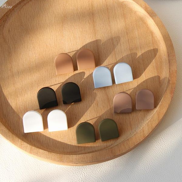 aomu 2021 women fashion simple geometric solid color earrings vintage acrylic stud earrings jewelry accessories, Golden;silver
aomu 2021 women fashion simple geometric solid color earrings vintage acrylic stud earrings jewelry accessories, Golden;silver