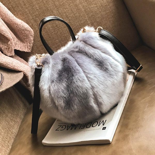 new fur crossbody bags for women luxury handbags designer bolsa feminina shoulder bag ladies sac a main 2020 purses
new fur crossbody bags for women luxury handbags designer bolsa feminina shoulder bag ladies sac a main 2020 purses
