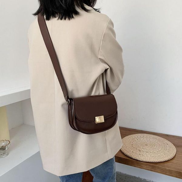 retro pu leather crossbody bags for women 2021 female small luxury handbags women bags designer girls purse travel
retro pu leather crossbody bags for women 2021 female small luxury handbags women bags designer girls purse travel