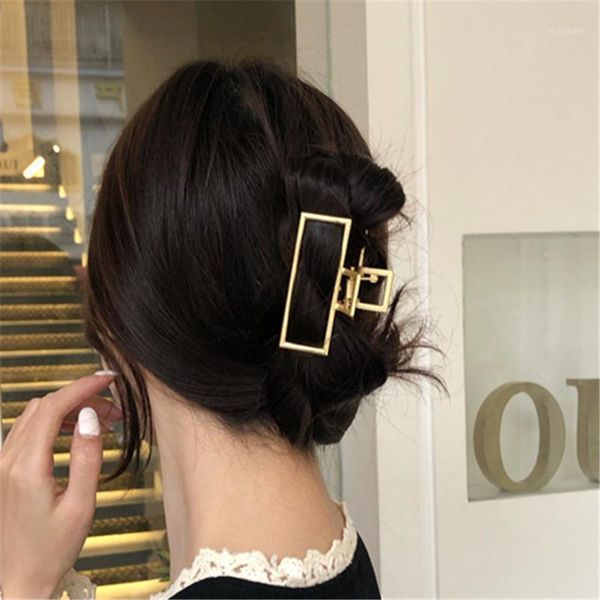 2020 trendy style personality matte hollow-out hair clips for women new fashion geometric hair bridal jewelry1, Golden;silver
2020 trendy style personality matte hollow-out hair clips for women new fashion geometric hair bridal jewelry1, Golden;silver