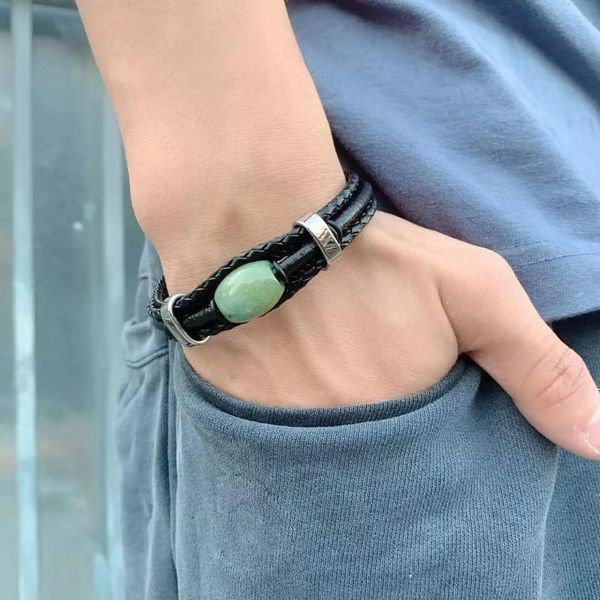 2021 stainless steel magnetic buckle bracelet jewelry green diamond woven bracelet for men and women to give gifts for their own, Black
2021 stainless steel magnetic buckle bracelet jewelry green diamond woven bracelet for men and women to give gifts for their own, Black