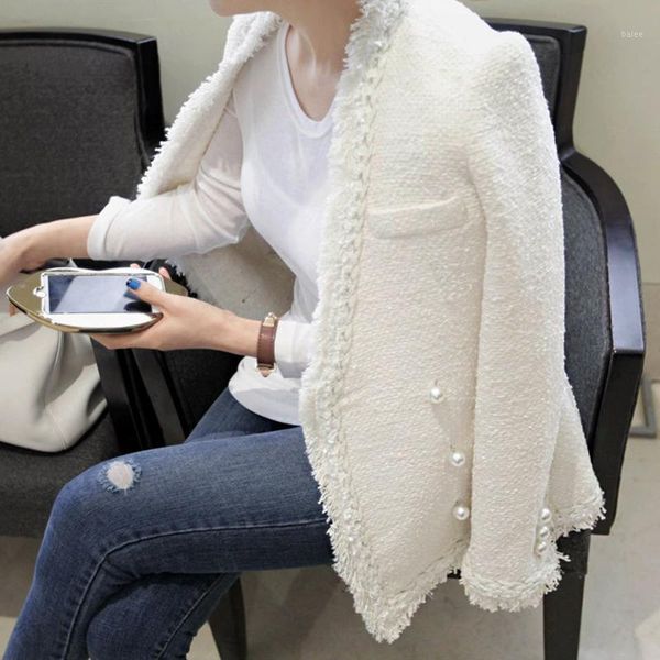 ladies winter pearl tassel wool coat coat ladies retro warm tweed jacket elegant1, White;black
ladies winter pearl tassel wool coat coat ladies retro warm tweed jacket elegant1, White;black