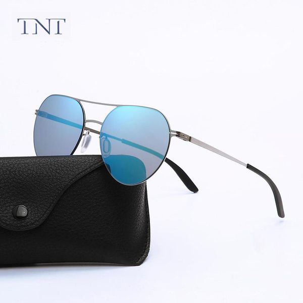 sunglasses tnt 2021 men brand designer sun glasses with uv400 protection lenses gradient color driving, White;black
sunglasses tnt 2021 men brand designer sun glasses with uv400 protection lenses gradient color driving, White;black