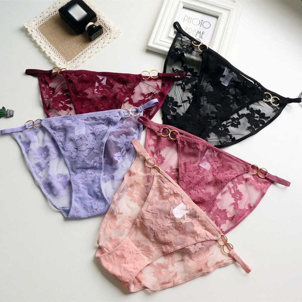 2020 new lace embroidery flower panties women's breathable seamless briefs mesh transparent ladies underwear, Black;pink
2020 new lace embroidery flower panties women's breathable seamless briefs mesh transparent ladies underwear, Black;pink