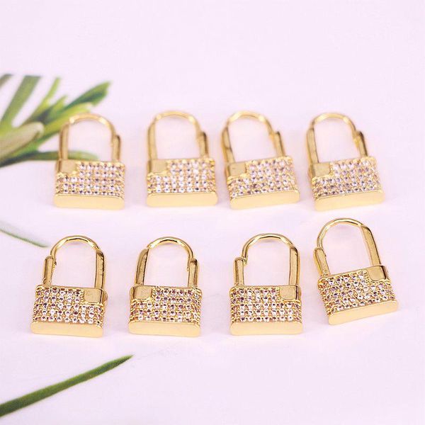 hoop & huggie 5pair micro pave cz lock earring for lady fashion trendy women jewelry 2021 arrived european, Golden;silver
hoop & huggie 5pair micro pave cz lock earring for lady fashion trendy women jewelry 2021 arrived european, Golden;silver
