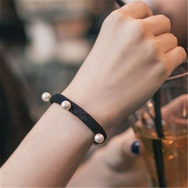 2 yuan shop ornament version pearl seamless high elasticity towel ring all-match hair band hair accessories factory direct sales fashion des, Golden;white
2 yuan shop ornament version pearl seamless high elasticity towel ring all-match hair band hair accessories factory direct sales fashion des, Golden;white