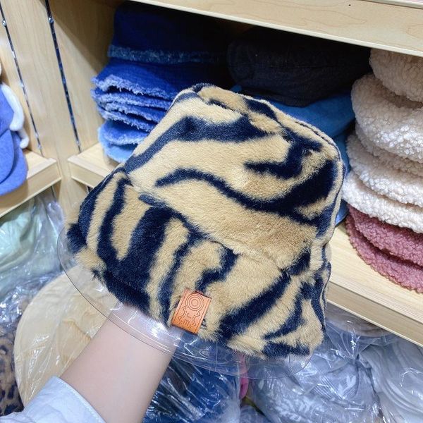 winter leopard print faux fur letter brand plush bucket hats for women outdoor warm hat soft velvet fisherman cap lady fashion, Blue;gray
winter leopard print faux fur letter brand plush bucket hats for women outdoor warm hat soft velvet fisherman cap lady fashion, Blue;gray
