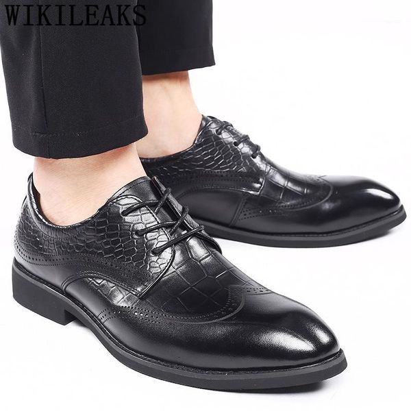 dress shoes brogues elevator for men black business oxford leather wedding party sapato social masculino1
dress shoes brogues elevator for men black business oxford leather wedding party sapato social masculino1