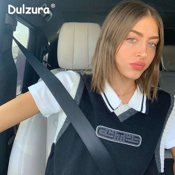 90s vintage girls y2k sleeveless sweater vest women autumn knitted bella hadid waistcoat chic cool street fashion vests y201128, White;black
90s vintage girls y2k sleeveless sweater vest women autumn knitted bella hadid waistcoat chic cool street fashion vests y201128, White;black