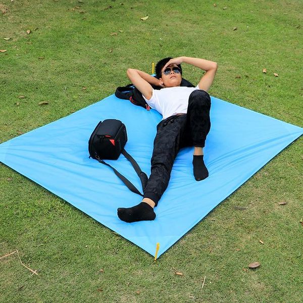 outdoor pads portable picnic mat camping ground mattress bed sleeping pad waterproof beach blanket
outdoor pads portable picnic mat camping ground mattress bed sleeping pad waterproof beach blanket