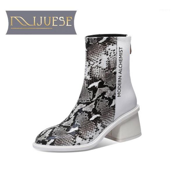mljuese 2021 women ankle boot cow leather winter short plush round toe mixed colors zipper high heels female riding boot size 401, Black
mljuese 2021 women ankle boot cow leather winter short plush round toe mixed colors zipper high heels female riding boot size 401, Black