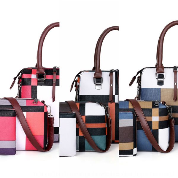 2020 new women's steamed bun mother 4-piece set fashionable stitching color contrast versatile crossbody hand shoulder handbag shoulder
2020 new women's steamed bun mother 4-piece set fashionable stitching color contrast versatile crossbody hand shoulder handbag shoulder