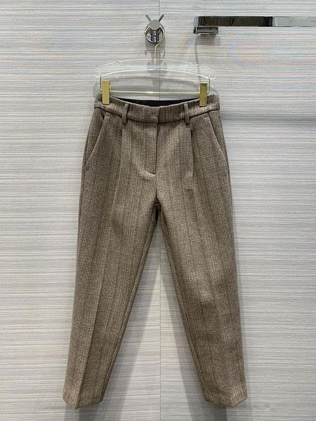 luxury 50% wool long pants for women 2020 autumn new all-match plaid woolen mid-high waist thin oval-shaped trousers with pocket1, Black;white
luxury 50% wool long pants for women 2020 autumn new all-match plaid woolen mid-high waist thin oval-shaped trousers with pocket1, Black;white