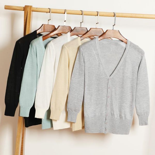 15 colors summer female knit thin cardigan sweater coat short female knitted solid jacket women drop shipping, White;black
15 colors summer female knit thin cardigan sweater coat short female knitted solid jacket women drop shipping, White;black