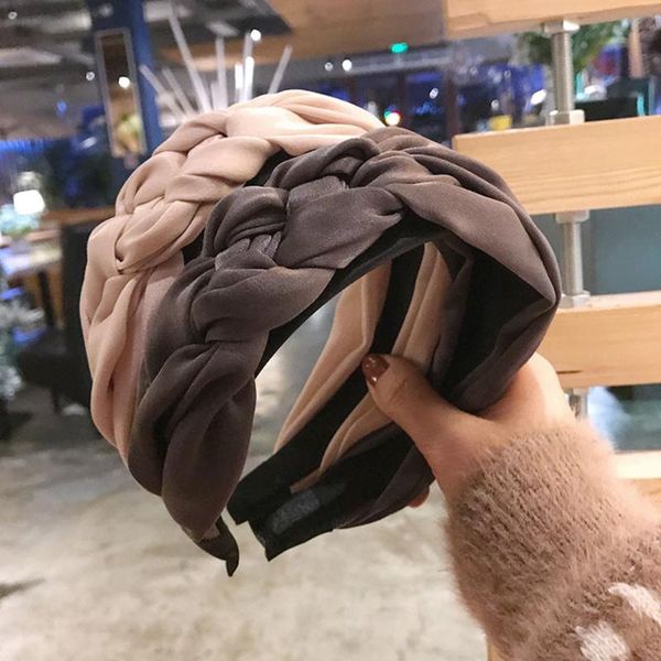 2020 elastic hairband stylish ladies crossing knot headwrap accessories solid wide side hoop hair headdress ornament wholesale
2020 elastic hairband stylish ladies crossing knot headwrap accessories solid wide side hoop hair headdress ornament wholesale