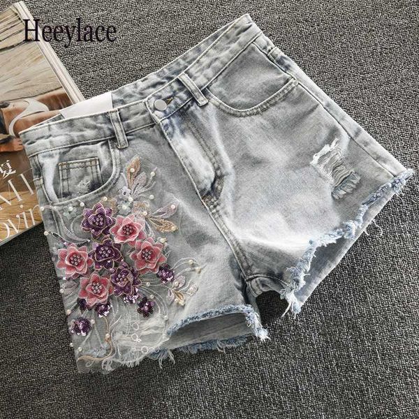 14 styles embroidery ripped denim shorts 3d floral high waist jeans short femme 2020 new frayed hole shorts women summer1, White;black
14 styles embroidery ripped denim shorts 3d floral high waist jeans short femme 2020 new frayed hole shorts women summer1, White;black