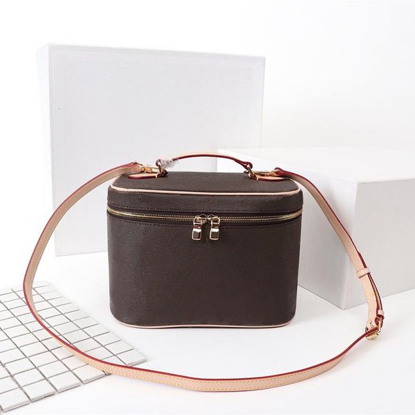 designer makeup bag women old flower make up bag designer pouch fashion designer cosmetic bag handbag shoulder bags
designer makeup bag women old flower make up bag designer pouch fashion designer cosmetic bag handbag shoulder bags