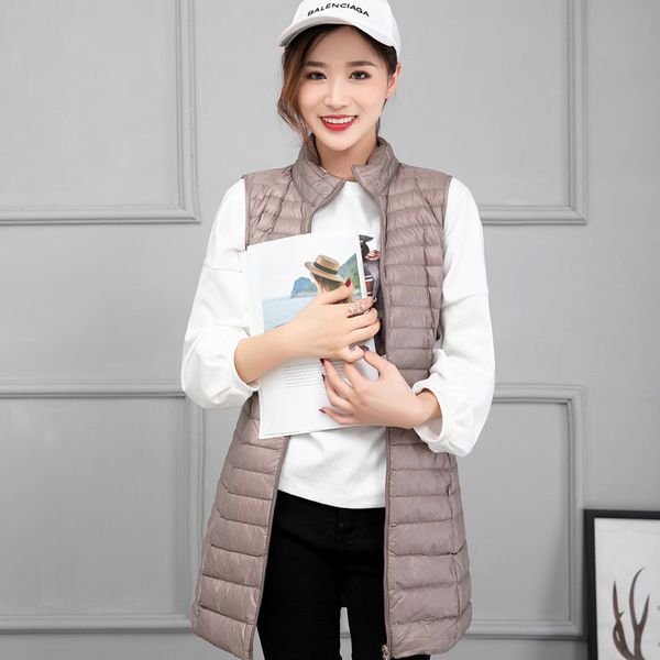 2021 new women ultra light vest windproof lightweight warm waistcoat female down coat long slim sleeveless e1xc, Black;white
2021 new women ultra light vest windproof lightweight warm waistcoat female down coat long slim sleeveless e1xc, Black;white