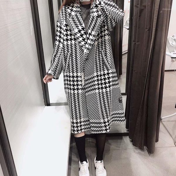 2020 office long coat retro black and white plaid trend sack wool winter coat women's houndstooth jacket women's1
2020 office long coat retro black and white plaid trend sack wool winter coat women's houndstooth jacket women's1