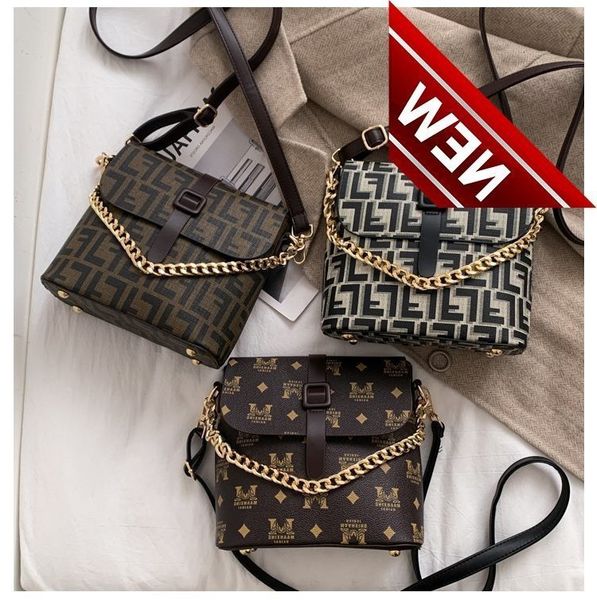 old fellow iron, other cover type single hand side bill of lading shoulder bag pu leather.
old fellow iron, other cover type single hand side bill of lading shoulder bag pu leather.