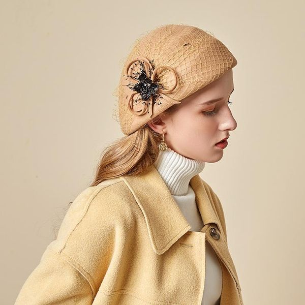 gorros invierno european and american temperament ladies woolen cloth flowers fashion all-match stereotype beret casquette 2021, Blue;gray
gorros invierno european and american temperament ladies woolen cloth flowers fashion all-match stereotype beret casquette 2021, Blue;gray