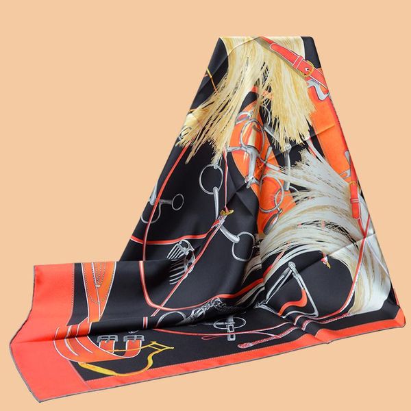 huajun 2 store||commuter capable "projets carres" 90 silk square scarf twill printed scarf hand rolled, Blue;gray
huajun 2 store||commuter capable "projets carres" 90 silk square scarf twill printed scarf hand rolled, Blue;gray