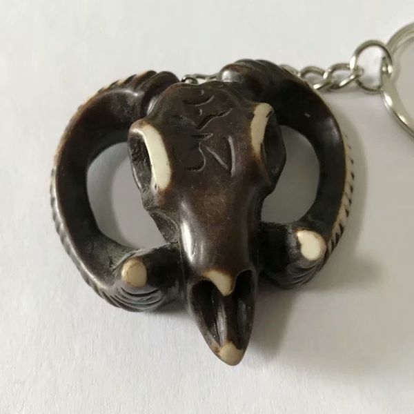 yqtdmy 12 pcs punk yak bone hawaii tribal sheep charms keychain gifts for men women's, Slivery;golden
yqtdmy 12 pcs punk yak bone hawaii tribal sheep charms keychain gifts for men women's, Slivery;golden