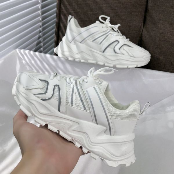 2020 women white sneakers fashion thick sole tenis female spring breathable casual shoes platform woman old dad vulcanized shoes 1020, Black;white
2020 women white sneakers fashion thick sole tenis female spring breathable casual shoes platform woman old dad vulcanized shoes 1020, Black;white