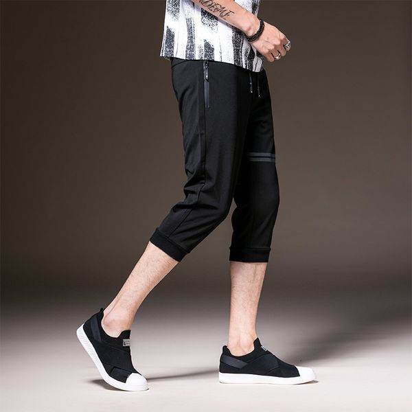 capris summer new youth wear versatile slim trend korean men's casual shorts, White;black
capris summer new youth wear versatile slim trend korean men's casual shorts, White;black