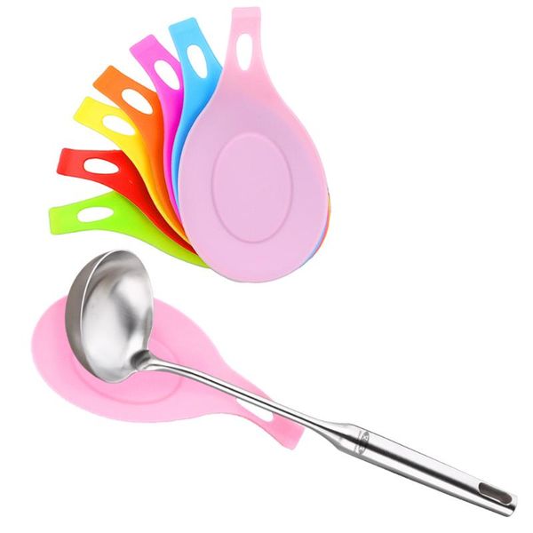 1pcs silicone insulation spoon rest heat resistant drink glass tray spoon pad eat mat pot holder kitchen accessories
1pcs silicone insulation spoon rest heat resistant drink glass tray spoon pad eat mat pot holder kitchen accessories
