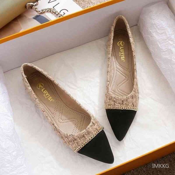 2021 summer shoes for women flats pointed toe woman loafers fashion metal chain slip-on spring soft ballet chaussure femme, Black
2021 summer shoes for women flats pointed toe woman loafers fashion metal chain slip-on spring soft ballet chaussure femme, Black