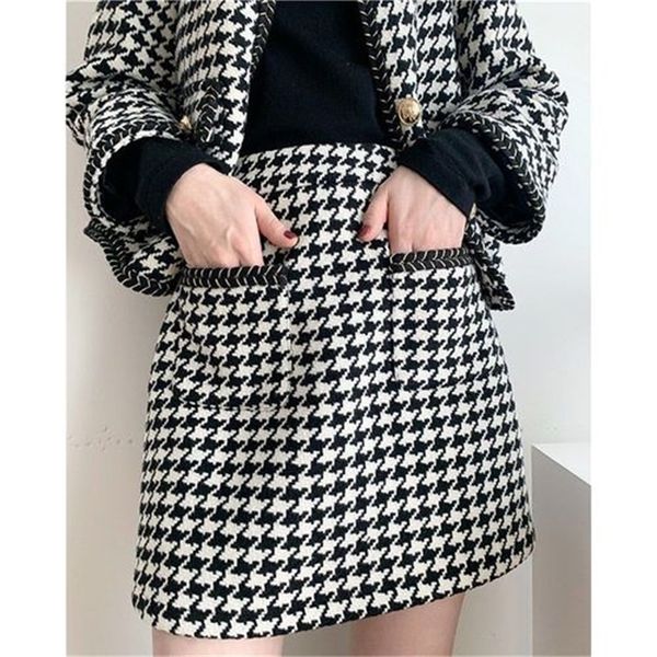 2021 new set spring new female pearl single-breasted houndstooth jacket + high waist and short skirt two-piece suit wyi8, Gray
2021 new set spring new female pearl single-breasted houndstooth jacket + high waist and short skirt two-piece suit wyi8, Gray