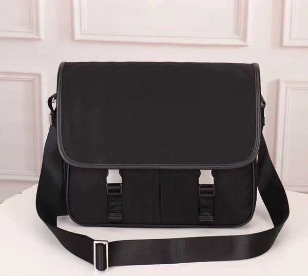 wholesale fashion excellent quality cross body bag orignal messenger bag for men satchel waterproof shoulder bag parachute fabric purse
wholesale fashion excellent quality cross body bag orignal messenger bag for men satchel waterproof shoulder bag parachute fabric purse