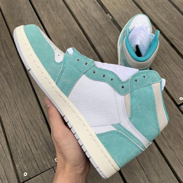 jumpman 1 retro high turbo green sail white light golf shoes tennis shoes mens designer trainers schoenen shoes
jumpman 1 retro high turbo green sail white light golf shoes tennis shoes mens designer trainers schoenen shoes